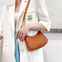 Fashionable Shoulder Bag Minimalist Retro Elegant Forearm Bag Commuting Gatherings Small Square Bag Underarm Bag Shoulder bag