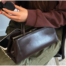 Women Long Saddlebag Leather Clutch Bag Horizontal Square  Handbag Magnetic Suction Clip Wallet Minimalist Shoulder Underarm Bag