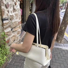 Women Long Saddlebag Leather Clutch Bag Horizontal Square  Handbag Magnetic Suction Clip Wallet Minimalist Shoulder Underarm Bag
