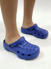 Women's High-End Clogs for Home Use, Creative, Simple, Cute, Non-Slip, Breathable, Versatile Slippers That Can Be Worn Outside